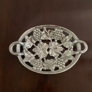 Wilton Armetale fruit bowl